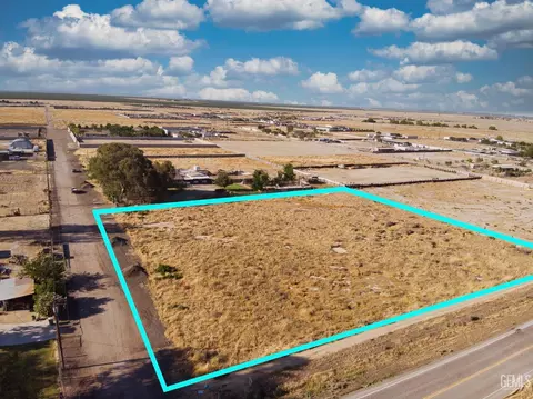 0 W Cecil Ave, Delano, CA 93215