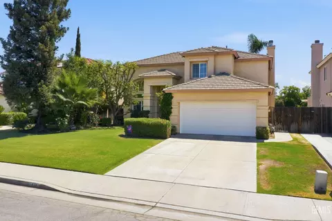 412 Lewisham St, Bakersfield, CA 93311 photo 3