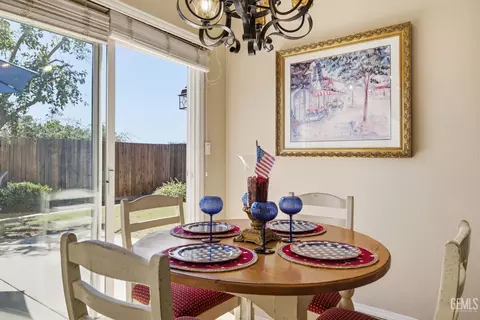 412 Lewisham St, Bakersfield, CA 93311 photo 46