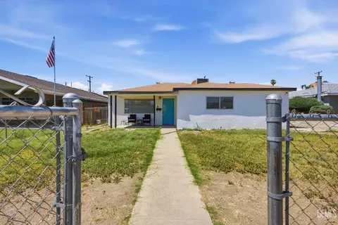 Exterior - 2134 4th St, Wasco, CA 93280 photo 1 of 3
