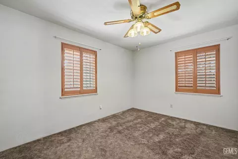 Bedroom - 904 Bell Ave, Taft, CA 93268 photo 4 of 5