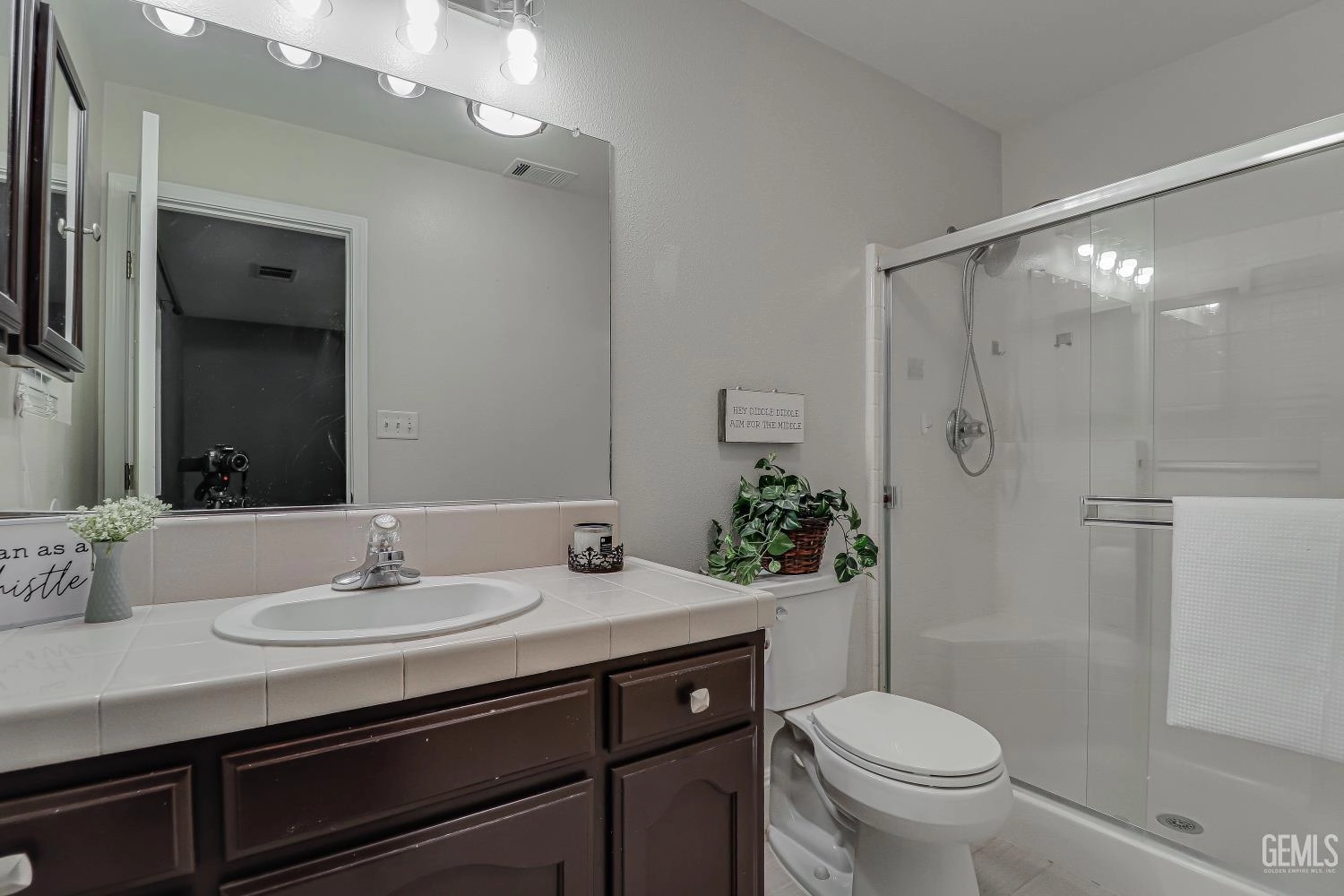 4602 Sun Devils Ave, Bakersfield, CA 93313 photo 18