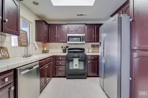 4602 Sun Devils Ave, Bakersfield, CA 93313 photo 11