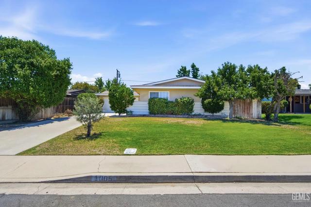 1005 Mcgregor Ave, Bakersfield, CA 93308
