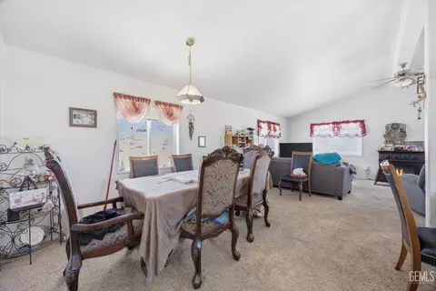 5101 Saddle Pl, Weldon, CA 93283 photo 13