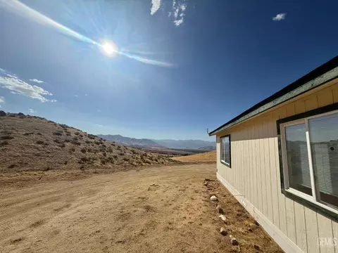 5101 Saddle Pl, Weldon, CA 93283 photo 8