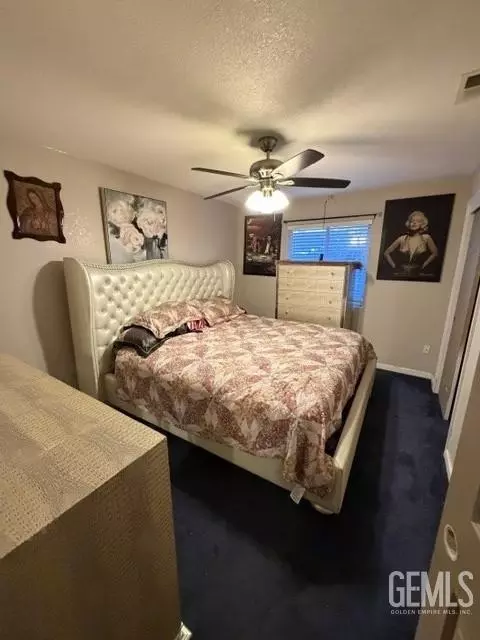 Bedroom - 6301 Phyllis St, Bakersfield, CA 93313 photo 1 of 3