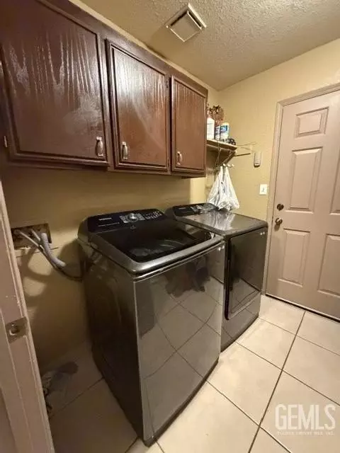 Other - 6301 Phyllis St, Bakersfield, CA 93313 photo 6 of 7