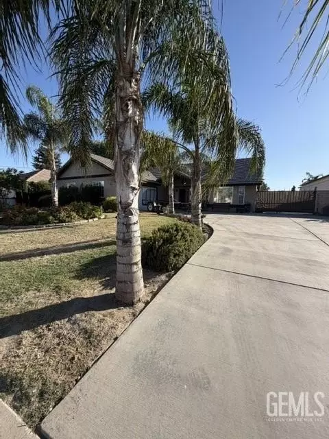 Other - 6301 Phyllis St, Bakersfield, CA 93313 photo 2 of 7