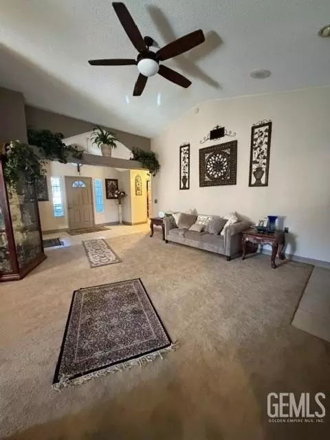 Other - 6301 Phyllis St, Bakersfield, CA 93313 photo 3 of 7