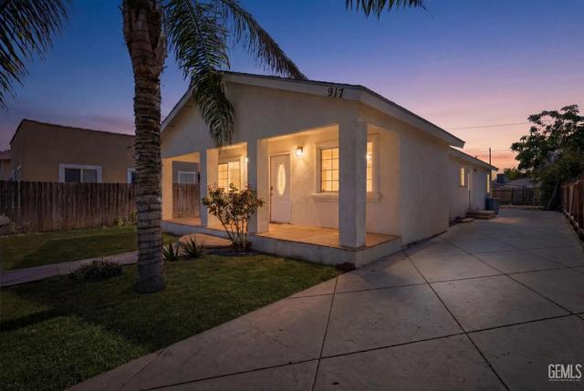 917 P St, Bakersfield, CA 93304