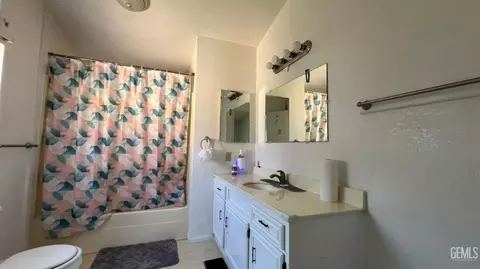 201 B St, Taft, CA 93268 photo 22