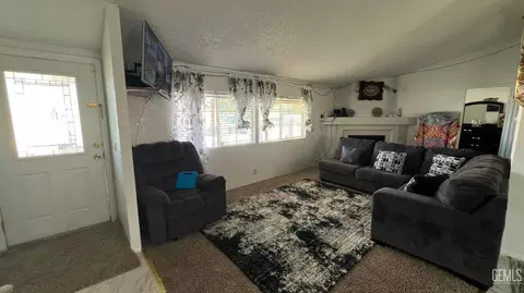 201 B St, Taft, CA 93268 photo 5