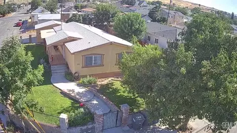 201 B St, Taft, CA 93268 photo 11