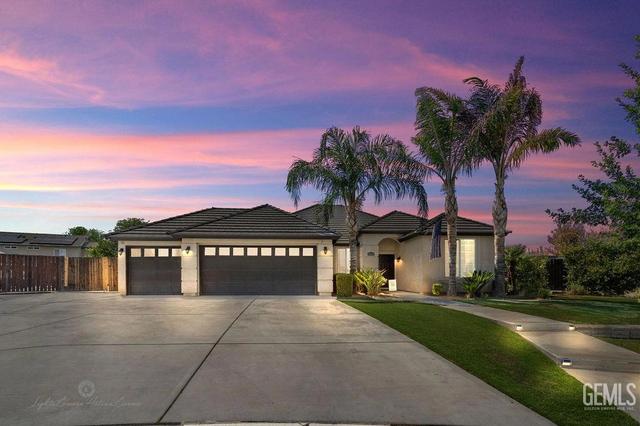 10920 Destino Ct, Bakersfield, CA 93312