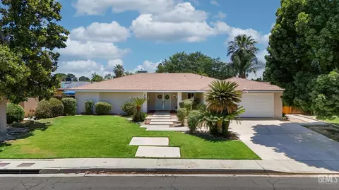 200 Carr St, Bakersfield, CA 93309