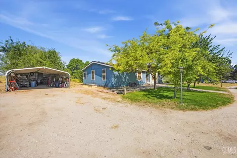 Exterior - 15054 Abajo Ave, Tehachapi, CA 93561 photo 6 of 10