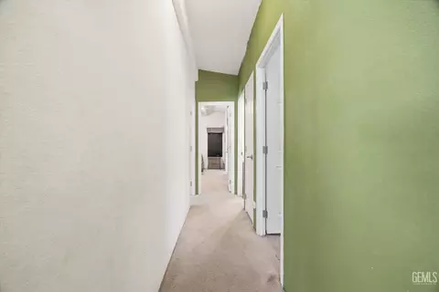 Entry Way - 15054 Abajo Ave, Tehachapi, CA 93561 photo 2 of 2