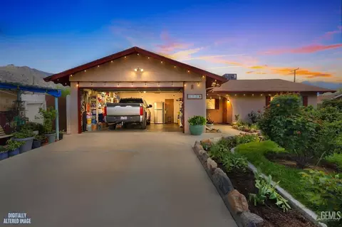 2724 Flower St, Lake Isabella, CA 93240