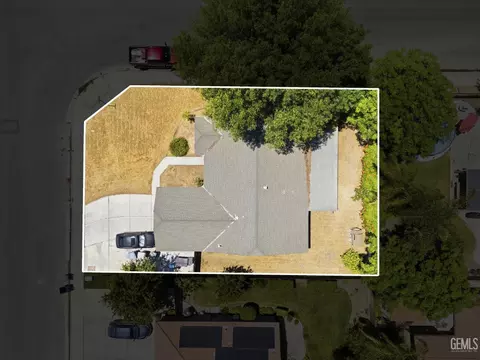 View/Area - 4414 Sun Devils Ave, Bakersfield, CA 93313 photo 1 of 5