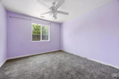 Bedroom - 4414 Sun Devils Ave, Bakersfield, CA 93313 photo 5 of 6