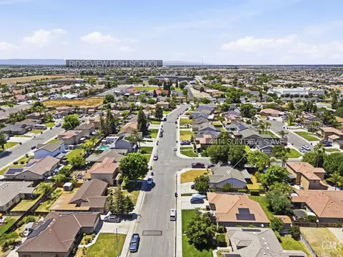 View/Area - 4414 Sun Devils Ave, Bakersfield, CA 93313 photo 5 of 5