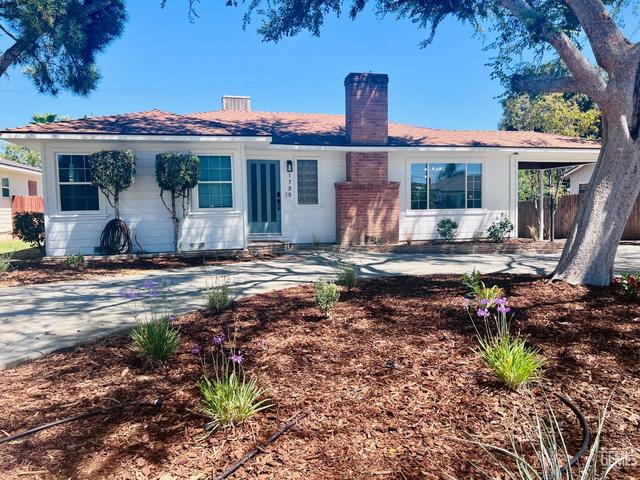 1735 Los Robles Dr, Bakersfield, CA 93306
