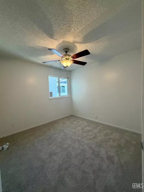 Bedroom - 2365 Fordham Ave, Clovis, CA 93611 photo 8 of 13