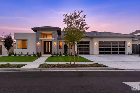 3519 Jardineire Ln, Bakersfield, CA 93311