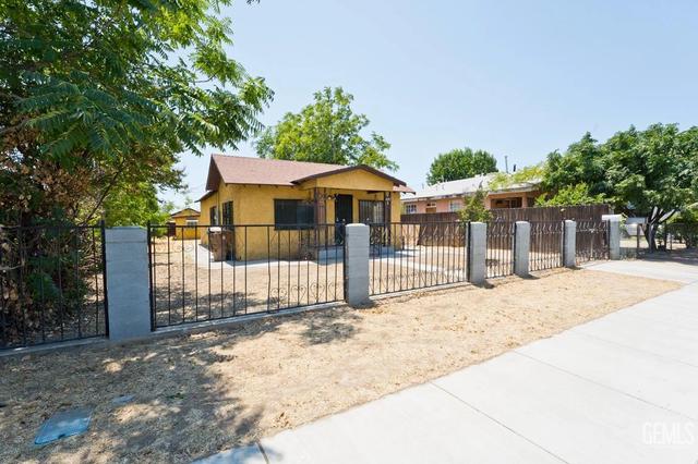 407 Alpine St, Bakersfield, CA 93305