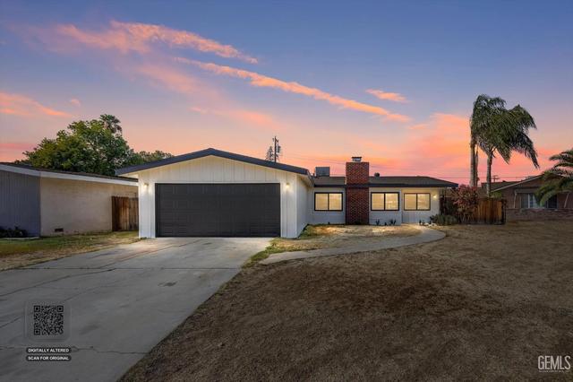 2108 Sherwood Ave, Bakersfield, CA 93304