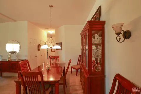 Dining - 495 Brick Dr, Bodfish, CA 93205 photo 2 of 6