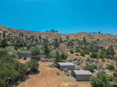 Exterior - 495 Brick Dr, Bodfish, CA 93205 photo 3 of 20