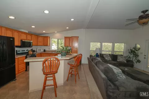 Kitchen - 495 Brick Dr, Bodfish, CA 93205 photo 1 of 4
