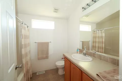 Bath - 495 Brick Dr, Bodfish, CA 93205 photo 3 of 3