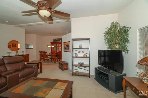Living - 495 Brick Dr, Bodfish, CA 93205 photo 4 of 6