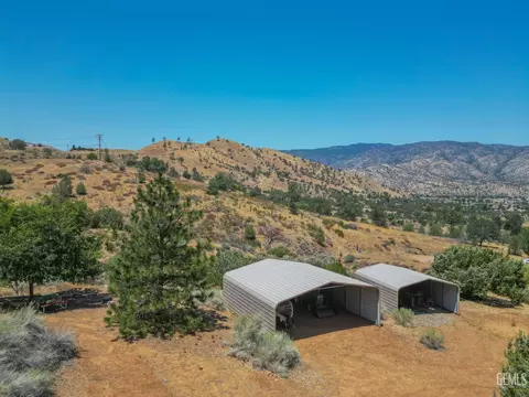 Exterior - 495 Brick Dr, Bodfish, CA 93205 photo 4 of 20
