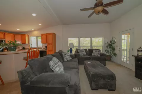 Living - 495 Brick Dr, Bodfish, CA 93205 photo 2 of 6