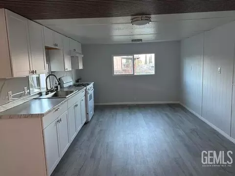5651 Hooper Rd, Weldon, CA 93283 photo 7
