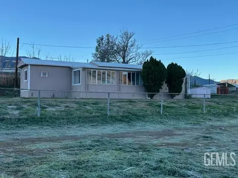 5651 Hooper Rd, Weldon, CA 93283 photo 2