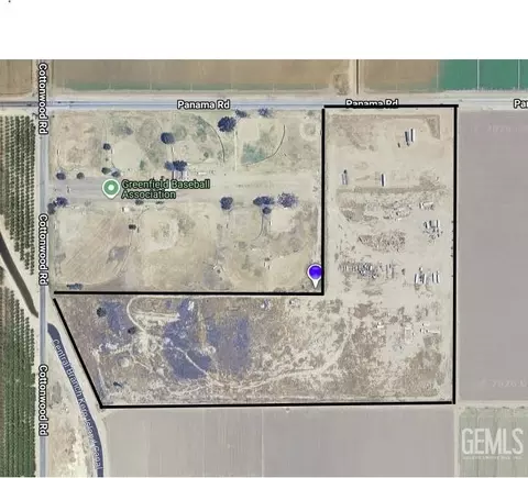 2123 E Panama Rd, Bakersfield, CA 93307