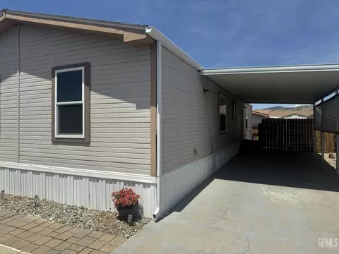 600 S Dennison Rd #24, Tehachapi, CA 93561 photo 2