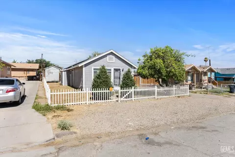 Other - 515 Fillmore St, Taft, CA 93268 photo 1 of 13