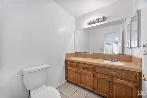 5551 Midsummer Dr #E, Bakersfield, CA 93308 photo 21