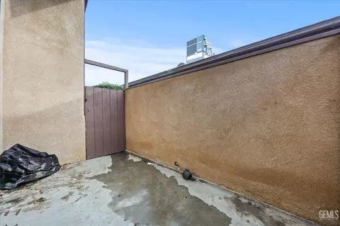 5551 Midsummer Dr #E, Bakersfield, CA 93308 photo 28