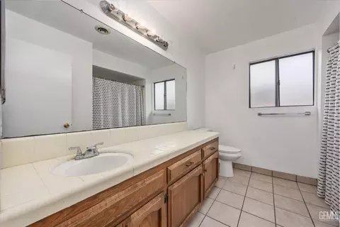 5551 Midsummer Dr #E, Bakersfield, CA 93308 photo 27