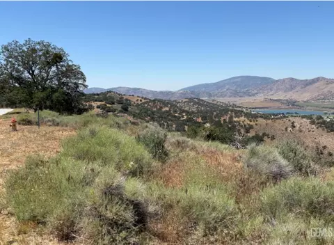 0 Zurich Dr, Tehachapi, CA 93561 photo 1