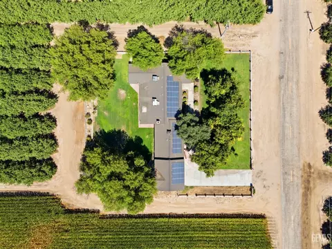5300 Shafter Rd, Bakersfield, CA 93313 photo 3