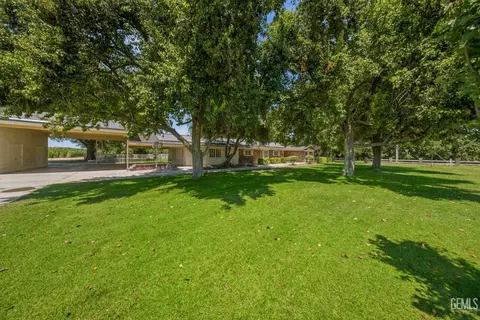 5300 Shafter Rd, Bakersfield, CA 93313 photo 6