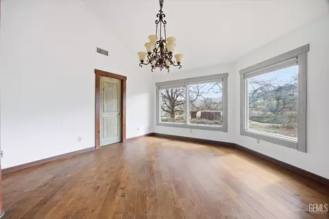Other - 28221 Cumberland Rd, Tehachapi, CA 93561 photo 6 of 11